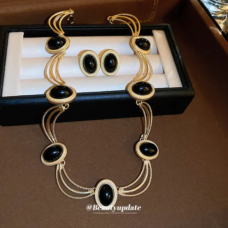 Vintage Oval Geometric Earring and Necklace Set