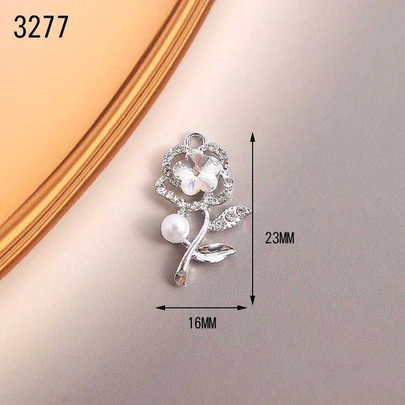 Fashionable Commuter Women's Necklace and Earring Set