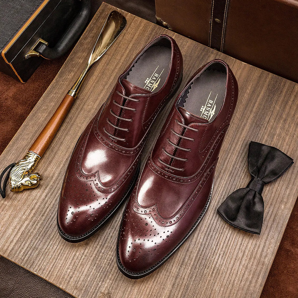 Cowhide Men's Lace-Up Brogue Formal Business Shoes