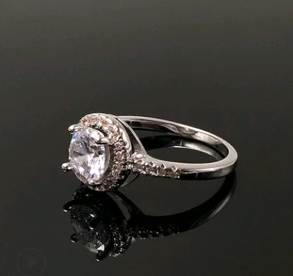 Fashion Zircon Ring, Women's Diamond Engagement Ring