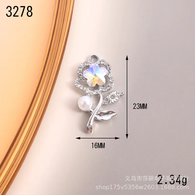 Fashionable Commuter Women's Necklace and Earring Set