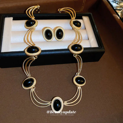 Vintage Oval Geometric Earring and Necklace Set