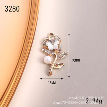 Fashionable Commuter Women's Necklace and Earring Set