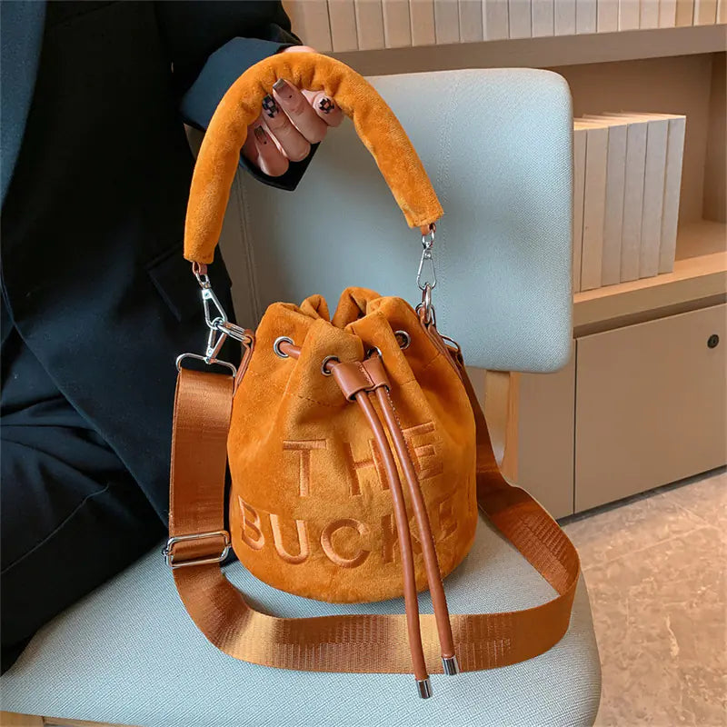 Vintage Western Style Ladies Bucket Bag