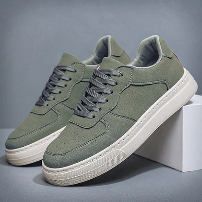 Men’s Lace-up Suede Sneakers