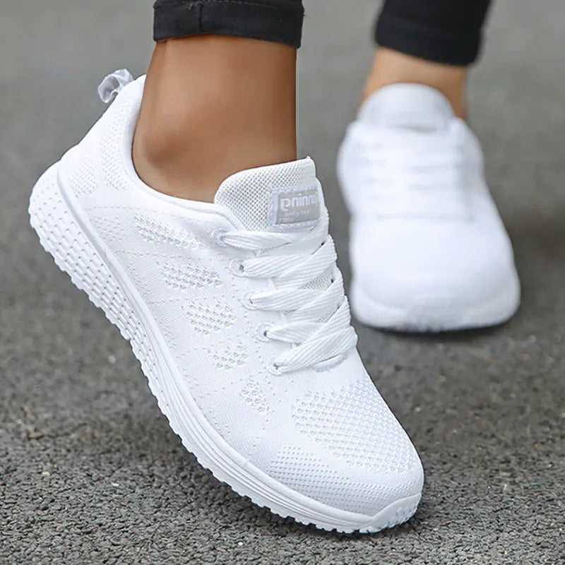 Women's Casual Mesh Flat Sneakers for Walking