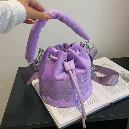 Vintage Western Style Ladies Bucket Bag