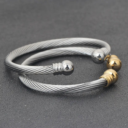 Adjustable Wire Bangle with Twisted Design Bracelet