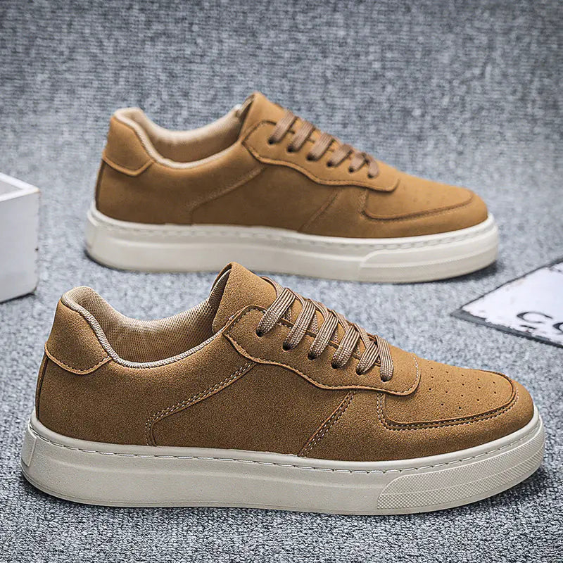 Men’s Lace-up Suede Sneakers