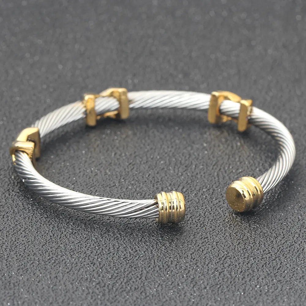 Adjustable Wire Bangle with Twisted Design Bracelet