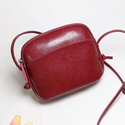 Minimalist Crossbody Women's Bag - Versatile Design
