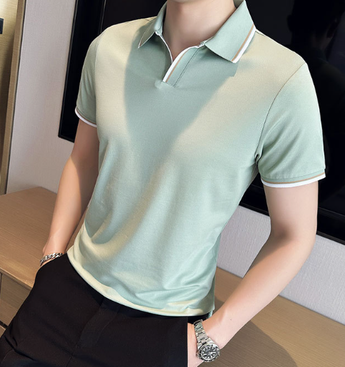Buttonless Polo Shirt / Casual T-Shirt (One Piece)