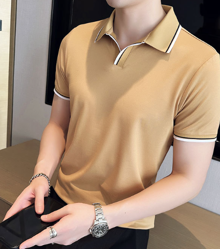Buttonless Polo Shirt / Casual T-Shirt (One Piece)