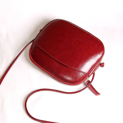 Minimalist Crossbody Women's Bag - Versatile Design